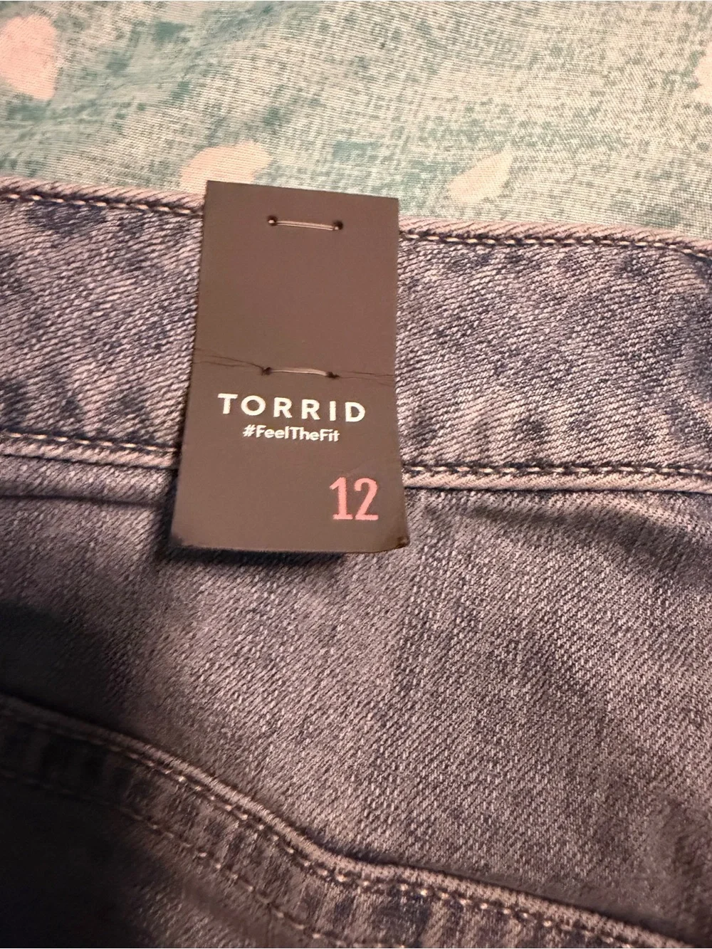 NEW NWT Torrid Blue High-Rise Jeans with Multicolor Rainbow 🌈 Button-Fly
